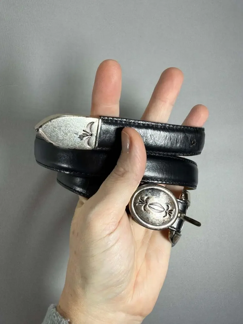 Vintage 1993 Silver Creek Black Leather Western Belt with Concho Buckle and Tip